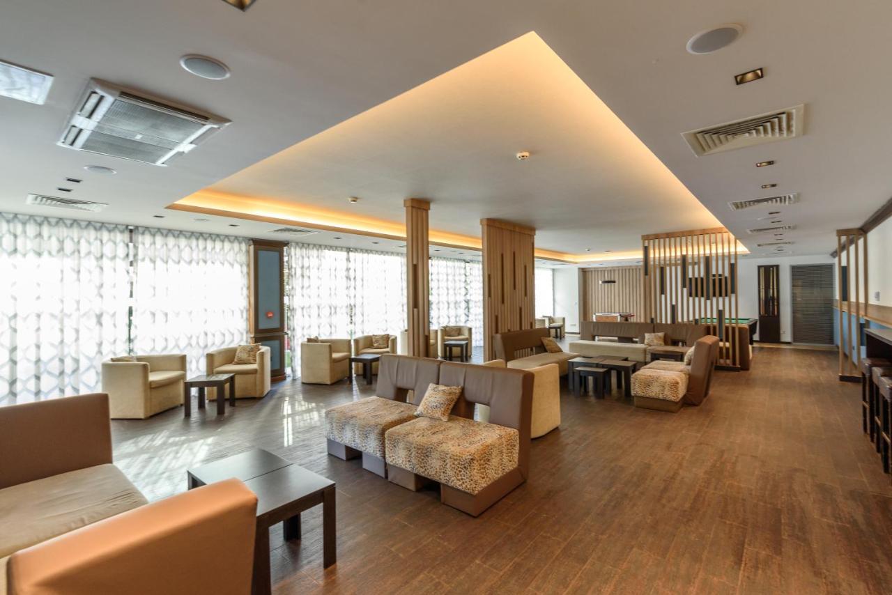 Hotel Lion Sunny 4*
